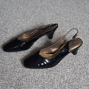 New Soft Style Back Opened 2.5" Heels Shoes